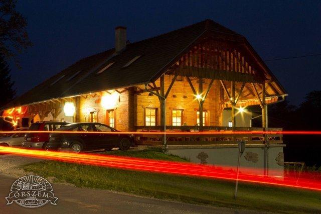 Orszem Fogado Hotel Szalafo Ngoại thất bức ảnh